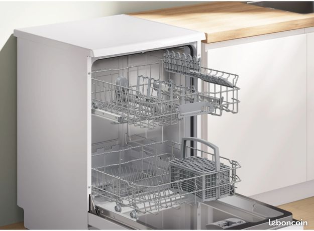 Troc Echange Lave vaisselle Bosch Aquasensor de 12 couverts en très