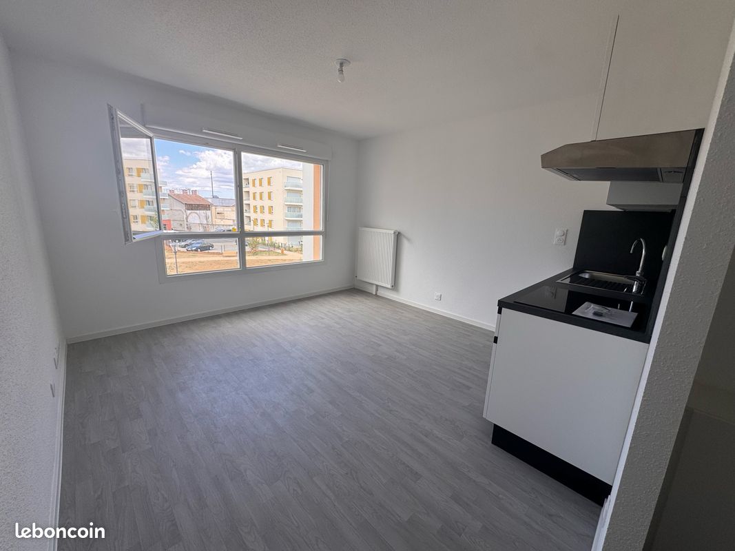Appartement 1 pièce 24 m² · à Mulhouse · 24 m² · 400 €