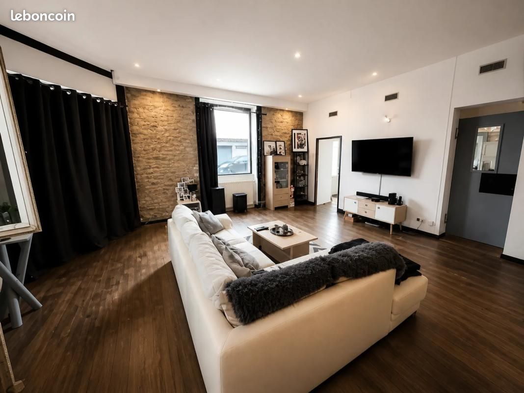 Maison 7 pièces 200 m² · à Mesnil-Roc'H · 200 m² · 400 000 €