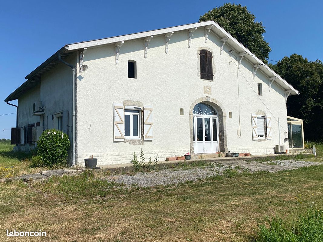 Maison 7 pièces 188 m² · à Pouillon · 188 m² · 360 000 €