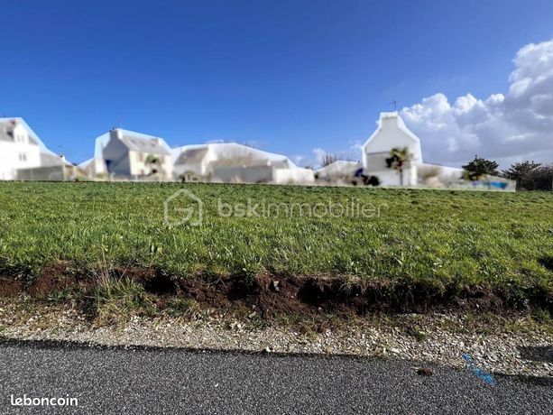 Terrain 432 m² Plomodiern