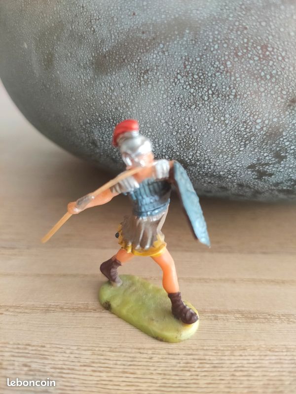 Figurine Elastolin – La Roue du Passé
