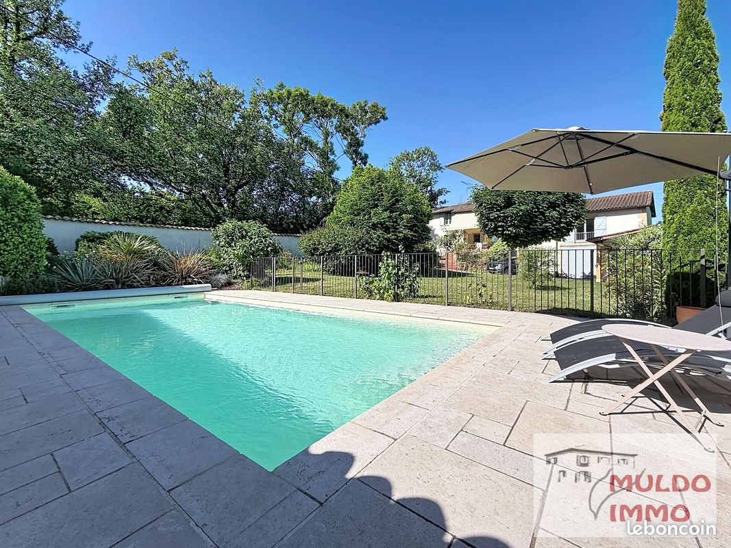 Maison 6 pièces 164 m² · à Lentilly · 164,2 m² · 695 000 €