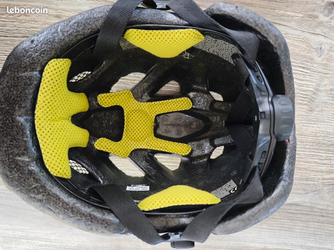 Casque enfant MET Elfo avec led (image 3)