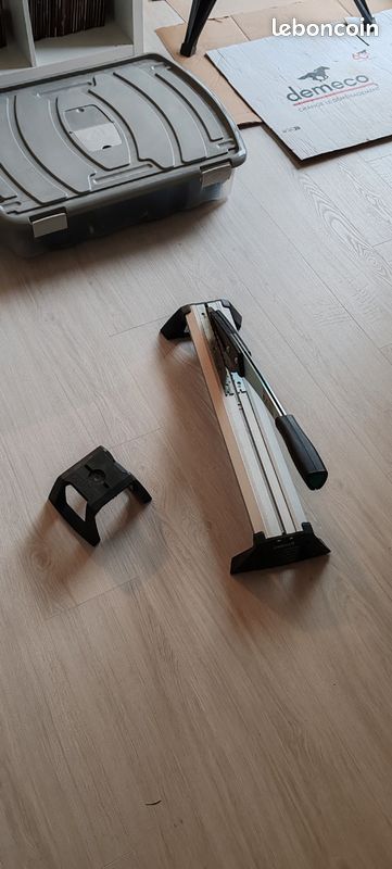 Vends Guillotine parquet et PVC (image 1)