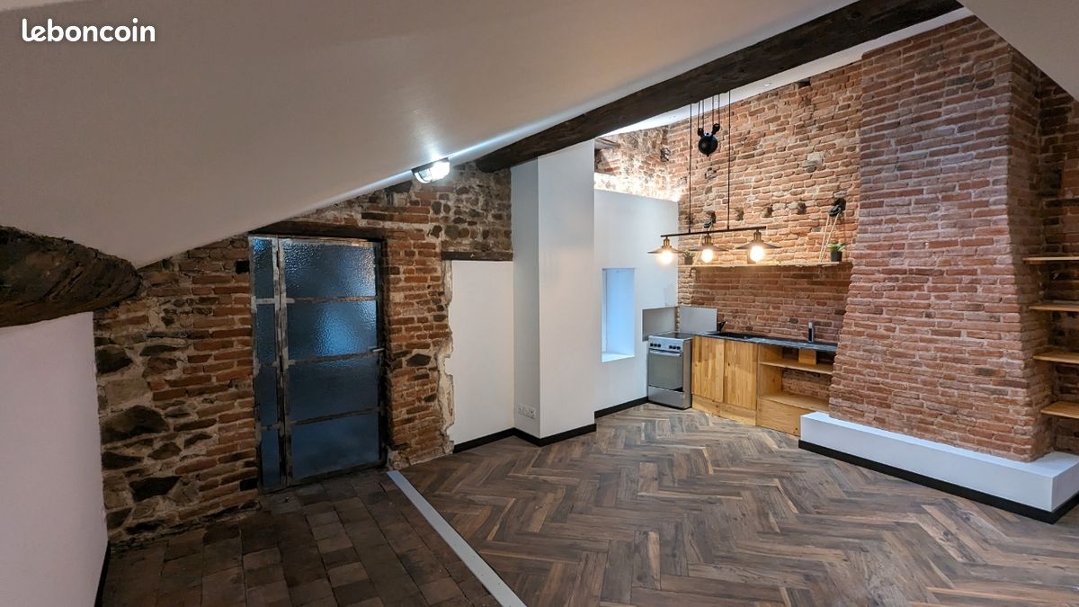 Appartement 2 pièces 55 m² · à Le Coteau · 55 m² · 550 €