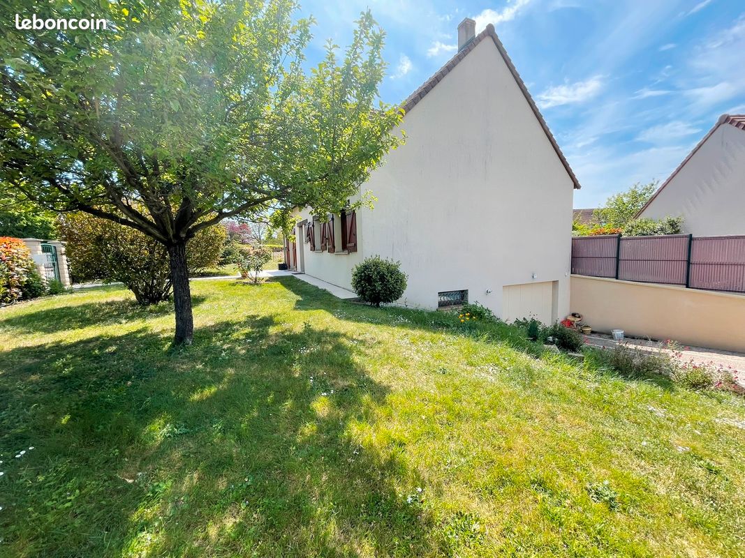 Maison 7 pièces 141 m² · à Véretz · 141 m² · 363 300 €