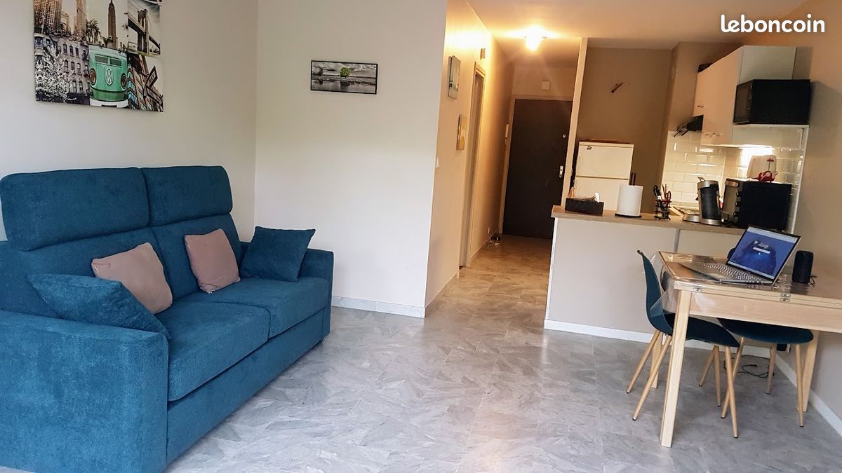 Appartement 1 pièce 30 m² · à Antibes · 30 m² · 750 €
