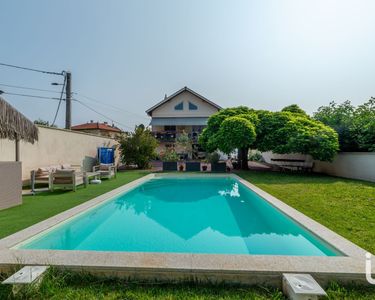 Maison 550 000 € - 146 m²