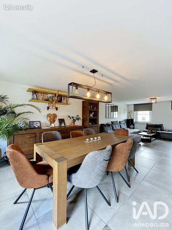 Appartement 4 pièces 120 m² · à Aumetz · 120 m² · 260 000 €