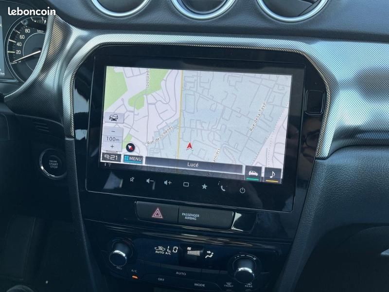 Suzuki Vitara 1.4 Boosterjet Hybrid 110ch Style Auto Allgrip MY25 (image 16)