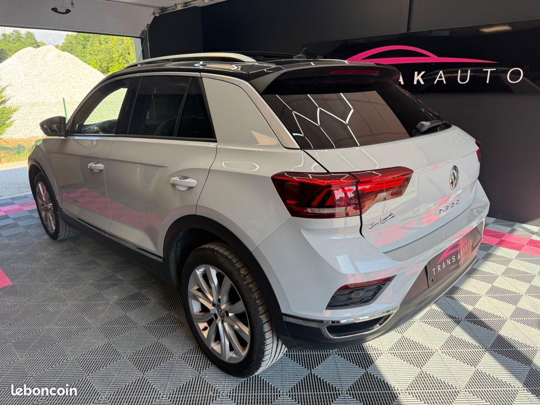 VOLKSWAGEN T-ROC 1.5 TSI 150 EVO Start/Stop DSG7 Carat Exclusive / Entretien Exclusif Volkswagen / Toit Ouvrant (image 14)