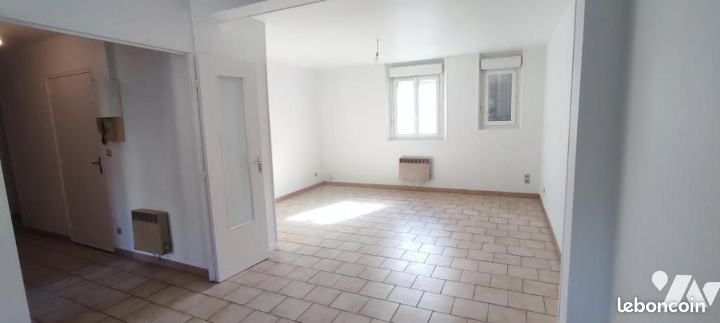 Appartement a louer chalons-en-champagne - 3 pièce(s) - 74 m2 - Surfyn