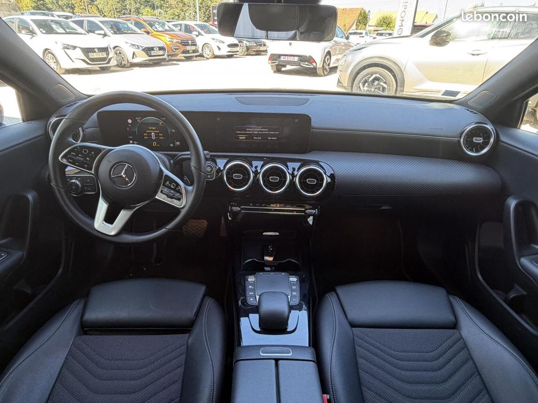 MERCEDES CLASSE A A180 - 136CH BV 7G-DCT Finition Business Line (image 18)