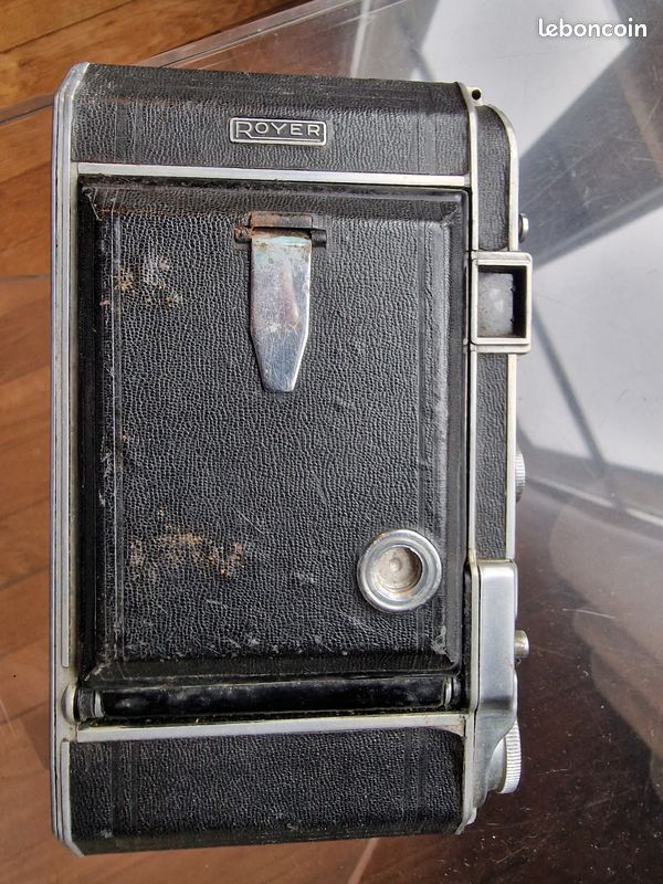 Ancien Appareil Photo À Soufflet Royer F.105 1:45 Type U1 Angénieux