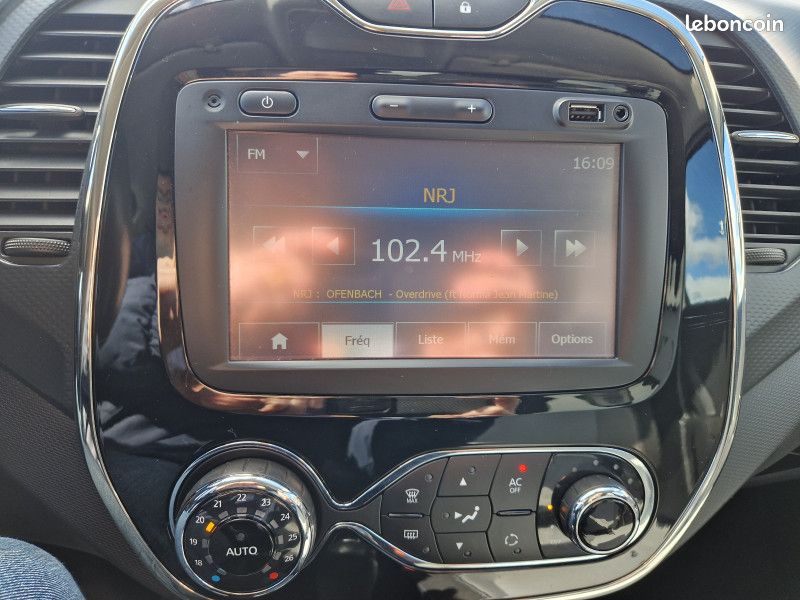Renault CAPTUR 0.9 TCE 90CH STOP&START ENERGY INTENS ECO² EURO6 (image 14)