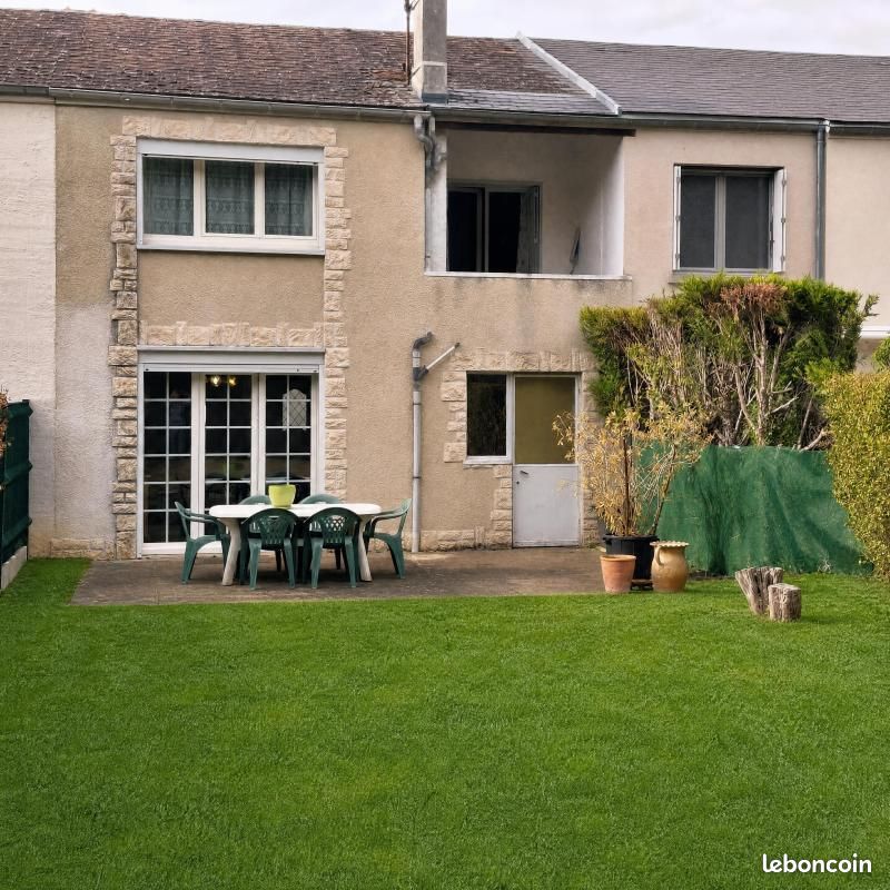 Maison 5 pièces 92 m² · à Saint-Pierre-lès-Nemours · 92 m² · 192 000 €