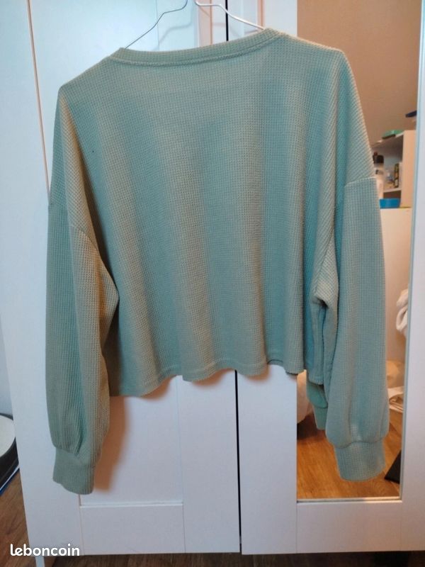 Pull taille L (image 2)