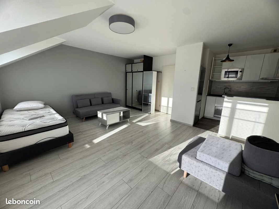 Appartement 1 pièce 34 m² · à Pontault-Combault · 34 m² · 830 €/mois