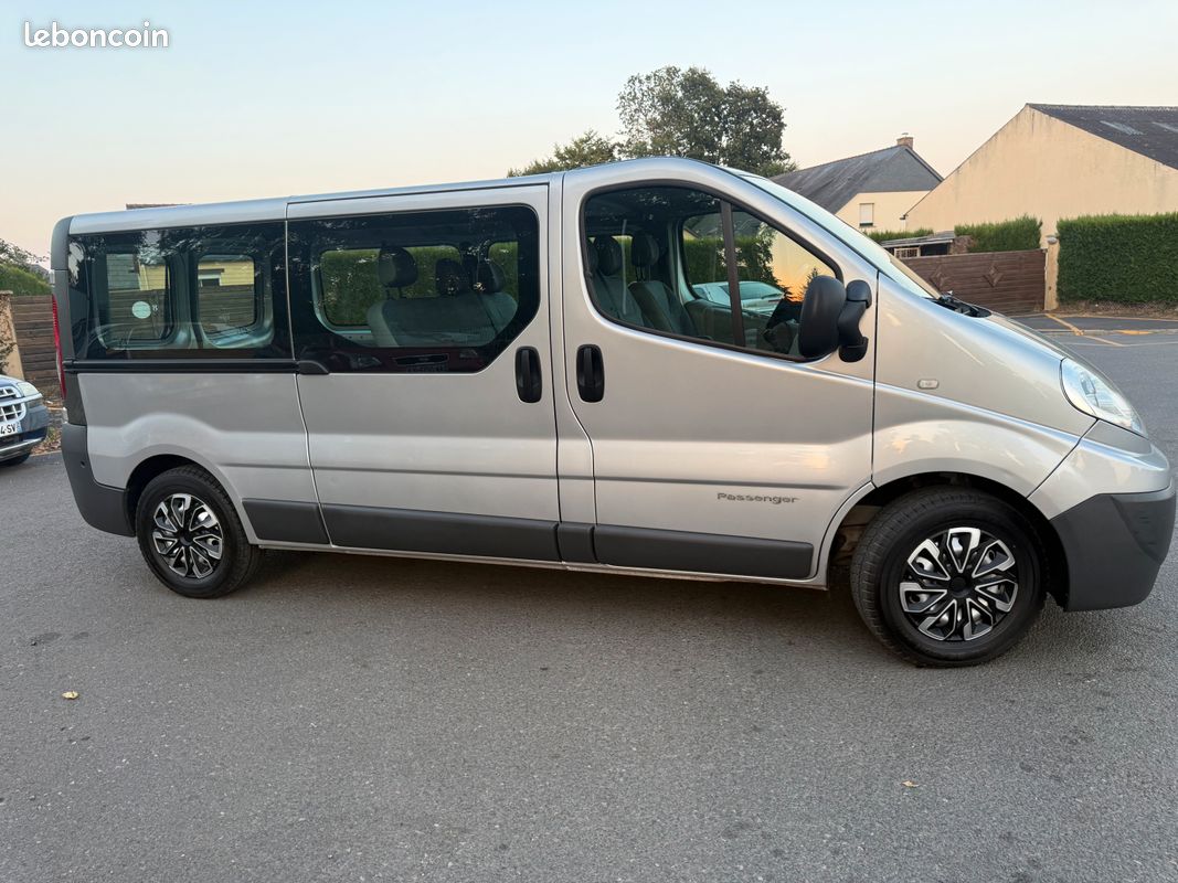 Renault trafic 2.0 l dci 115 cv l2 h1 (image 10)