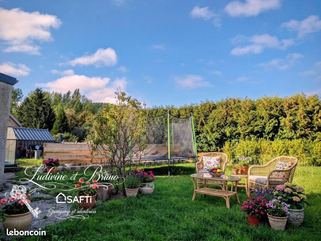 Maison 10 pièces 285 m² · à Le Cateau-Cambrésis · 285 m² · 150 000 €