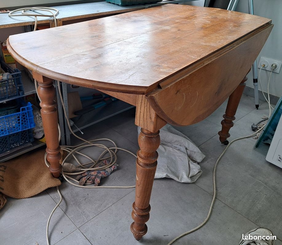 Table (image 1)