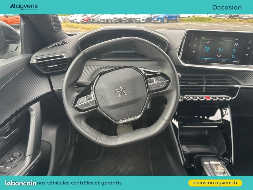 Peugeot e-2008 136ch Allure (image 7)