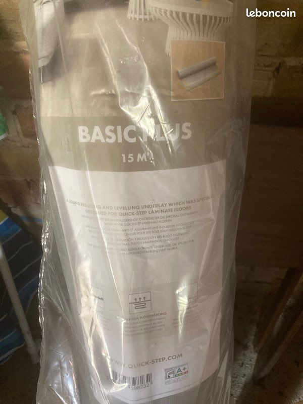 Parquet + sous couche + plinthe quickstep 12m2 (image 2)