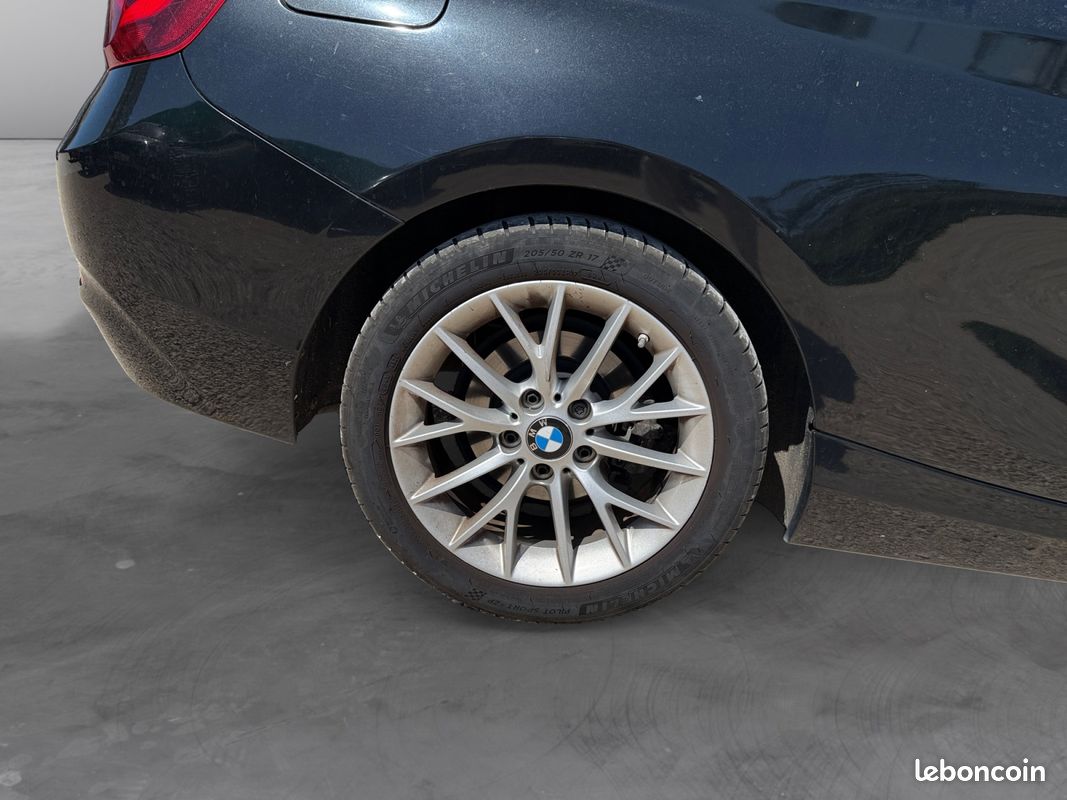 BMW SERIE Cabriolet 218d 150 ch Sport A 150Ch Garantie 12 mois (image 17)