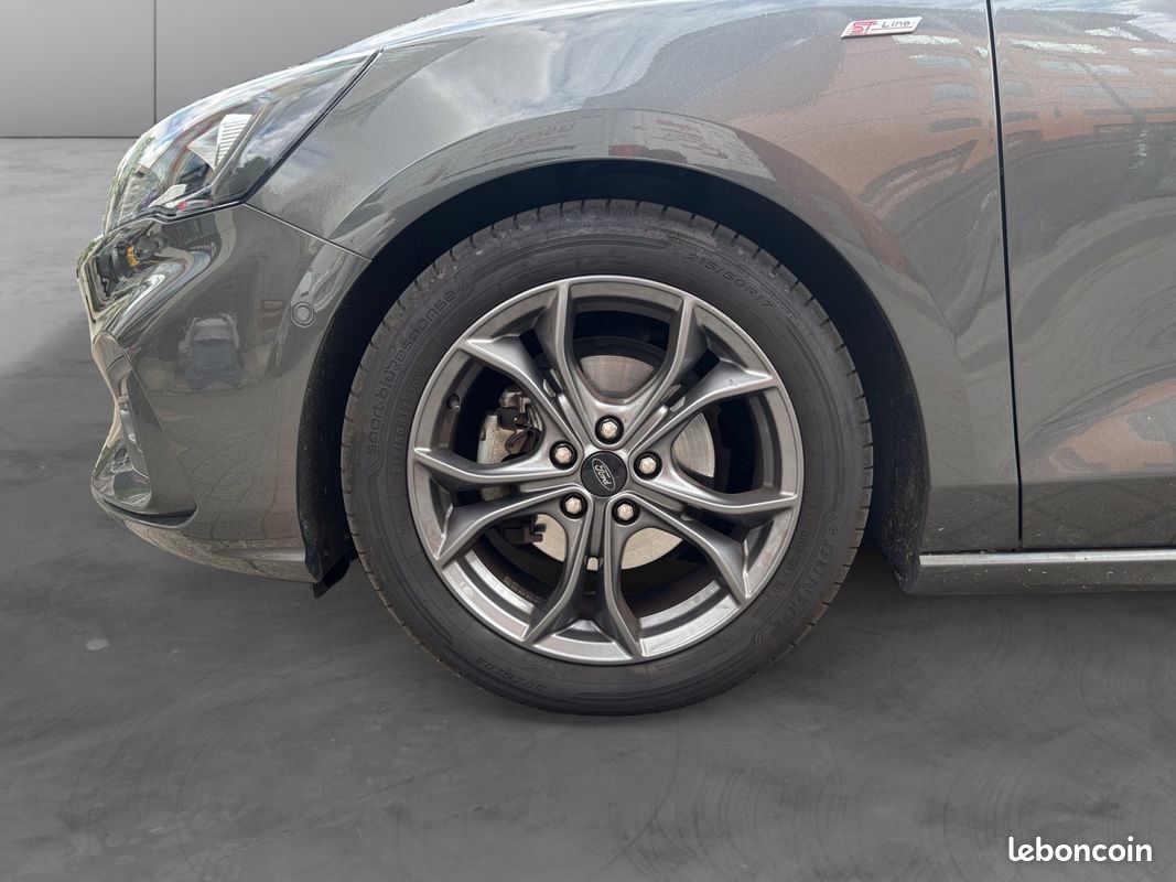 FORD FOCUS 1.0 ECOBOOST 125 ST-LINE 125Ch Garantie 12 mois (image 13)