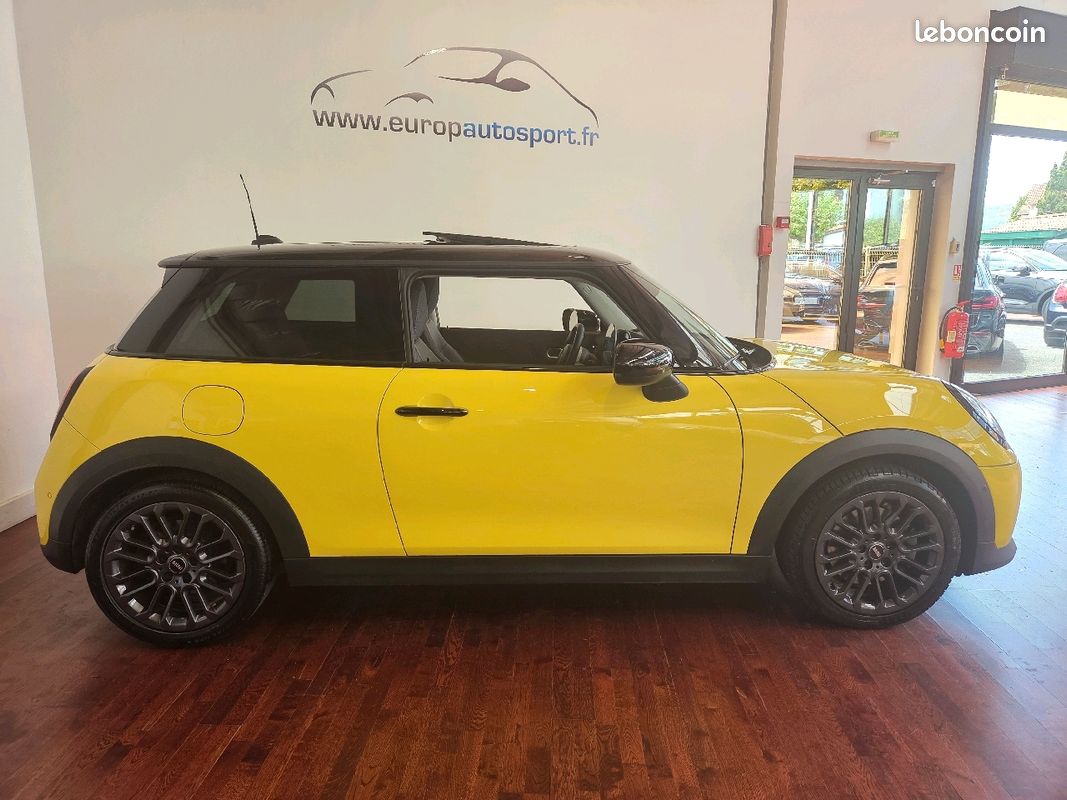 Mini COOPER 3 PORTES C 156CH CLASSIC DKG7 (image 2)