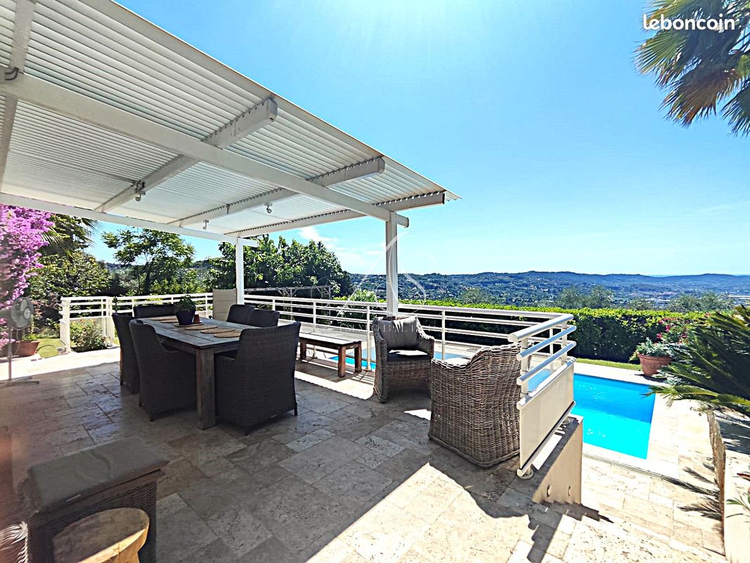 Maison 5 pièces 142 m² · à Grasse · 142 m² · 895 000 €