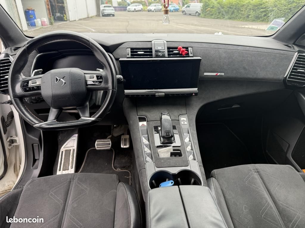 DS DS 7 CROSSBACK 2.0 BlueHDi - 180ch - BV EAT8 - Performance Line - GARANTIE 12 MOIS (image 17)