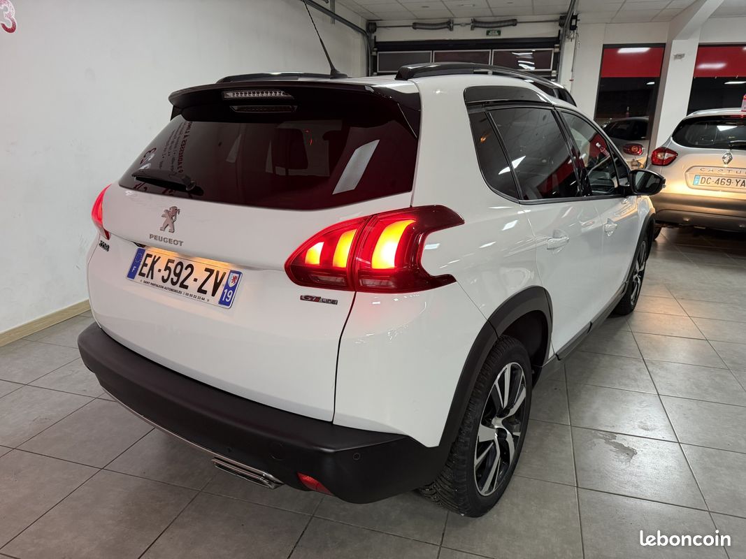 PEUGEOT 2008 Gt-Line 1.2i 110 EAT6 Boite AUTO LCA87 (image 3)