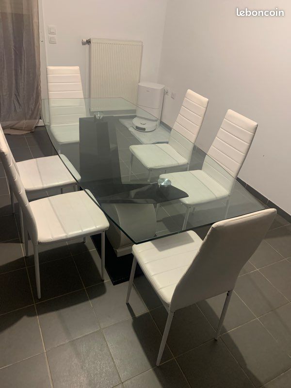 Table en verre et 6 chaises (image 1)