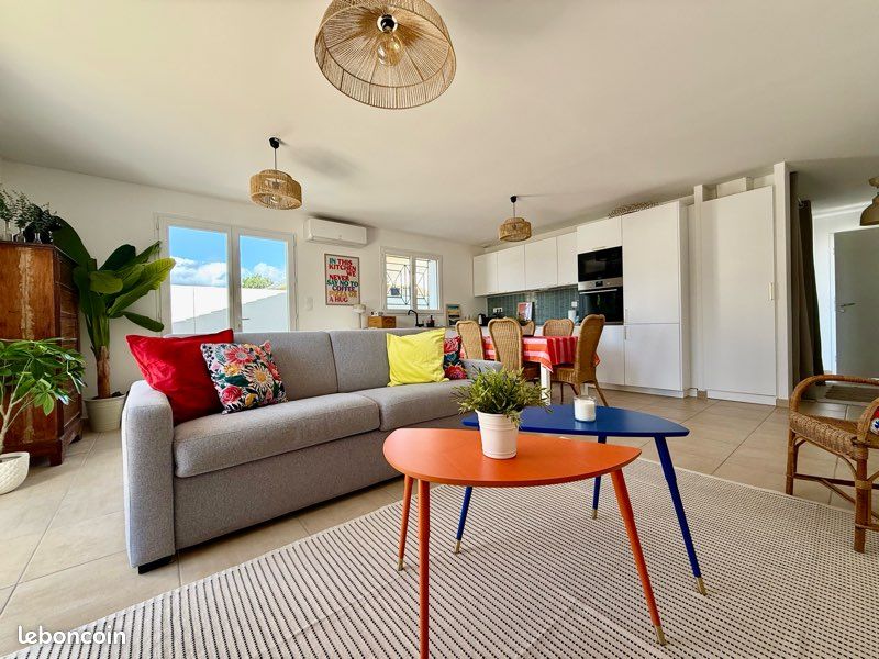 Maison 4 pièces 85 m² · à Salles · 85 m² · 1 390 €/mois