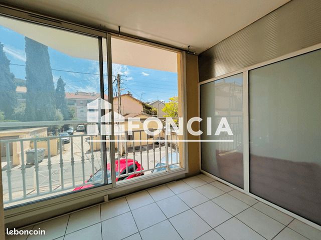 Appartement 3 pièces 62 m² · à Toulon · 62 m² · 818 €