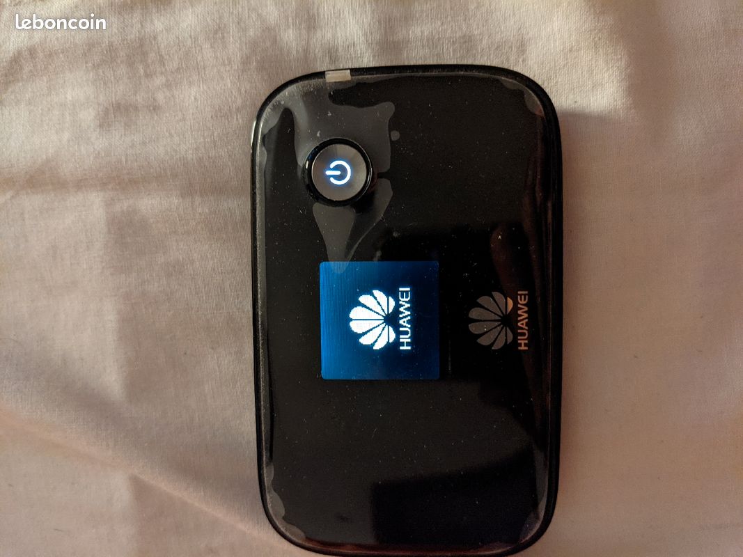 Hotspot SFR 4G - Clé internet à partager NEUF (image 2)