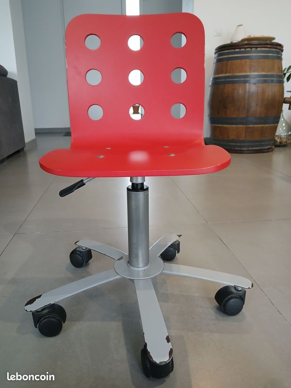 Chaise à roulettes (image 1)