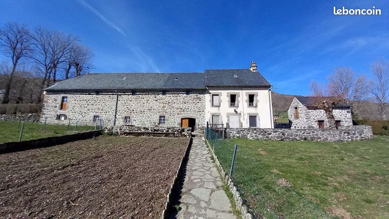 Ferme 108 m² Lavigerie