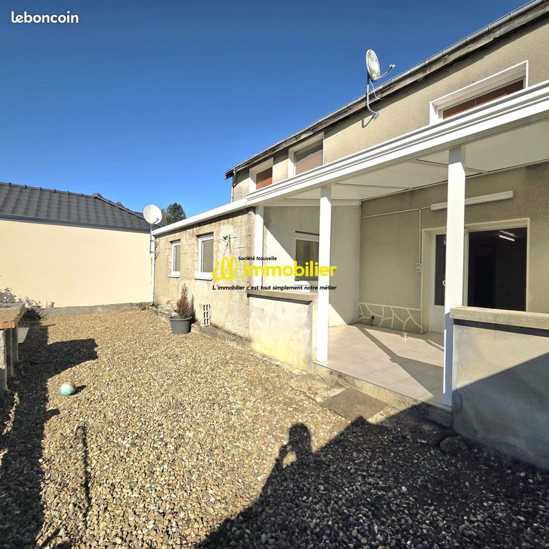 Maison 8 pièces 125 m² · à Francheval · 125 m² · 125 000 €