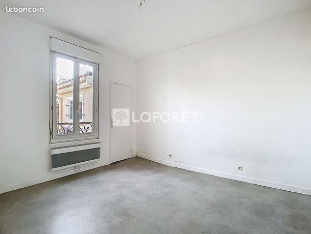 https://img.leboncoin.fr/api/v1/lbcpb1/images/2c/0f/16/2c0f163b32eeb5fa8fc4b8648a31bc29b7c53928.jpg?rule=ad-image