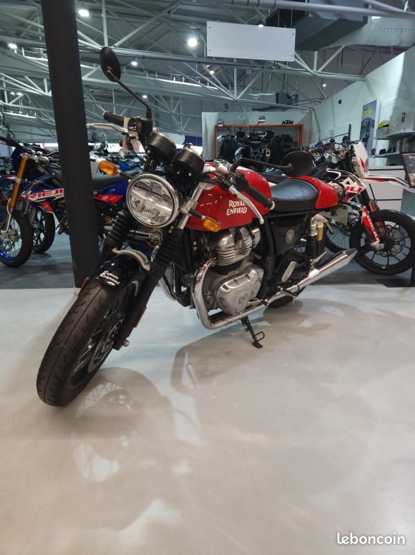 Royal Enfield CONTINENTAL GT 650 (image 2)