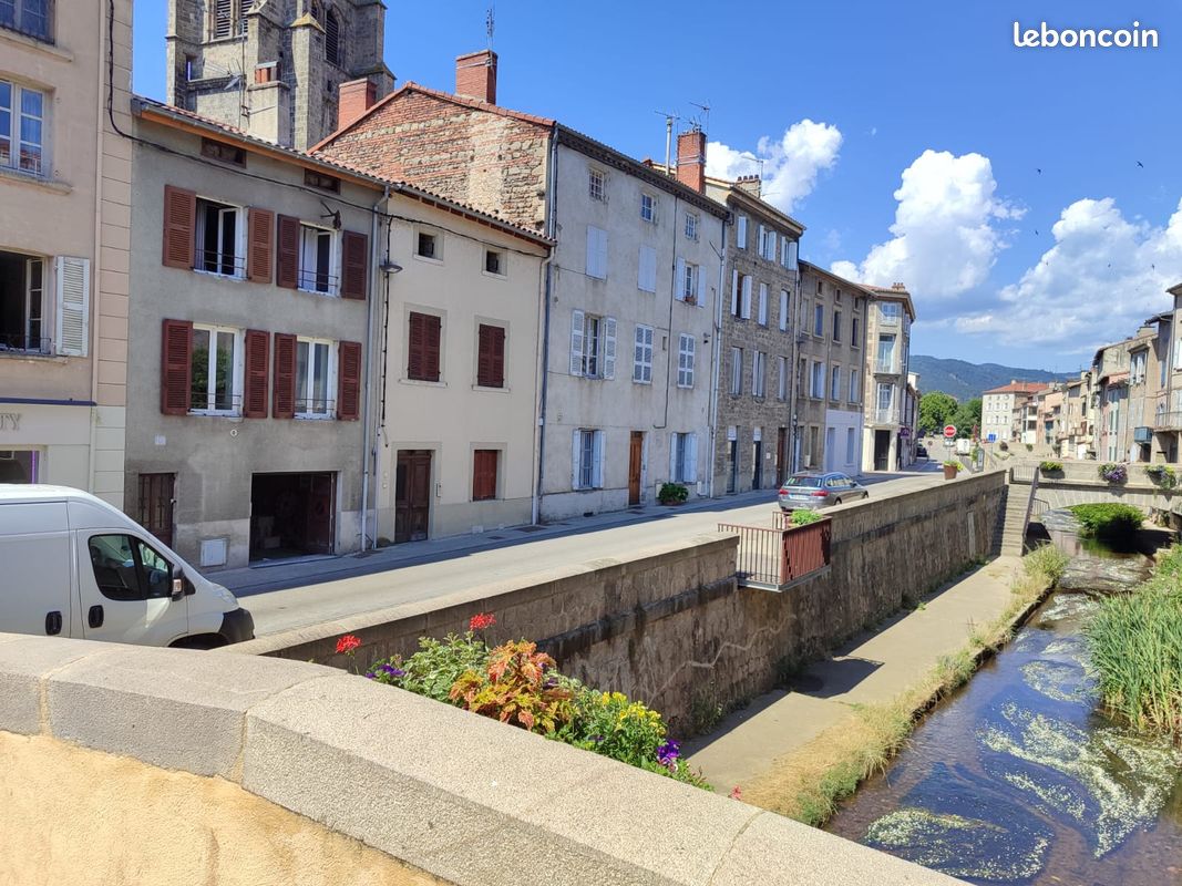 Appartement 2 pièces 40 m² · à Montbrison · 40 m² · 480 €