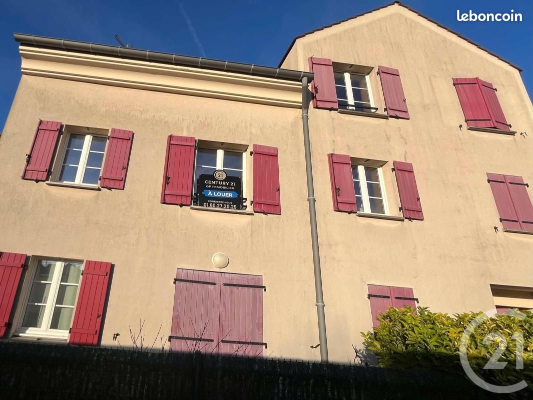 Appartement 1 pièce 29 m² · à Nanteuil-le-Haudouin · 29 m² · 700 €