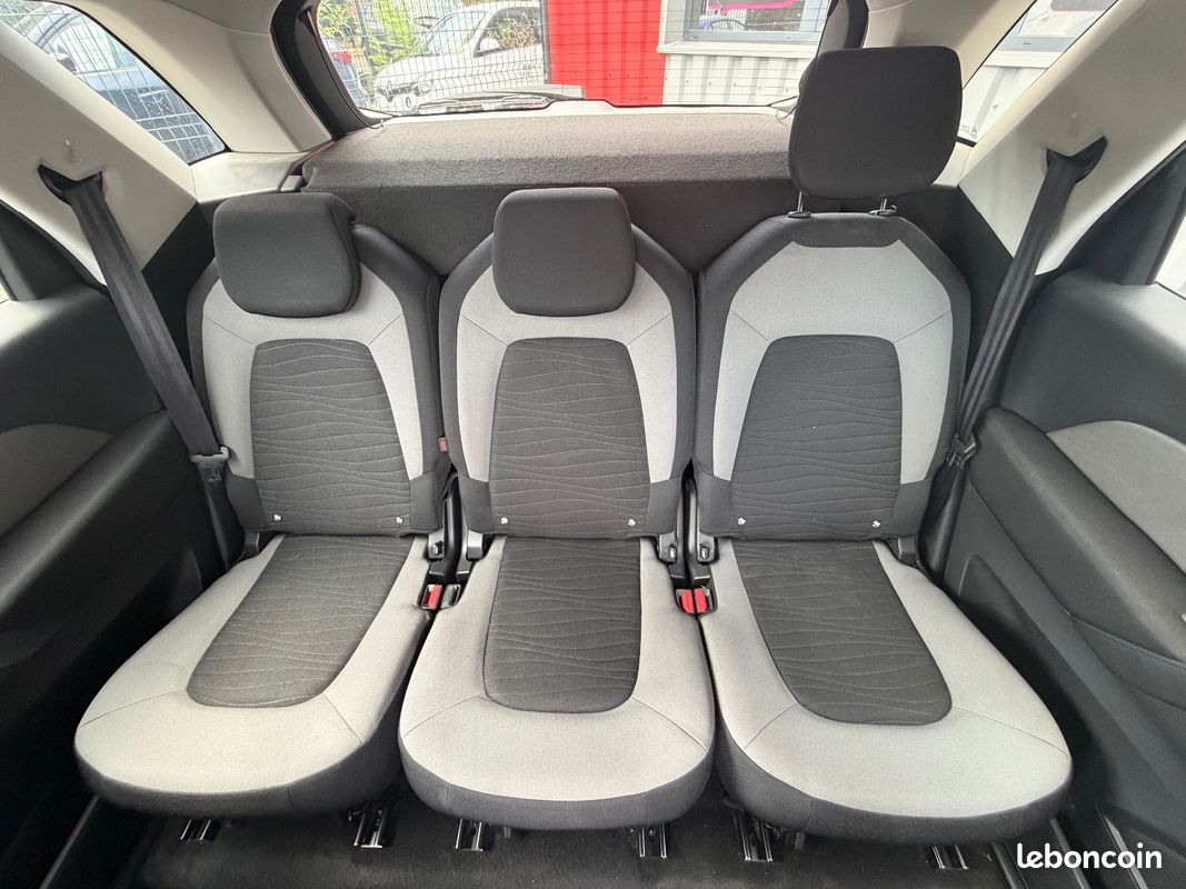 CITROEN C4 PICASSO 1.2 / 130cv / Intensive / SUIVI COMPLET / TOUT A JOUR (image 9)