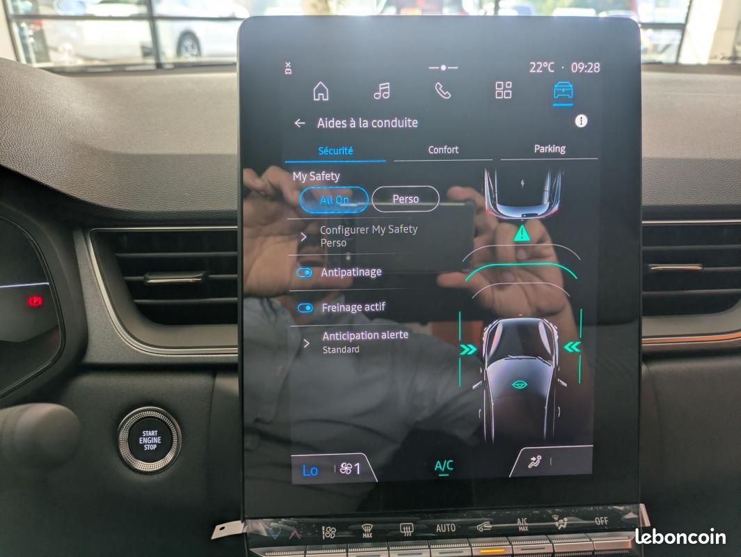 Renault Captur E-TECH FULL HYBRID 160 TECHNO (image 19)
