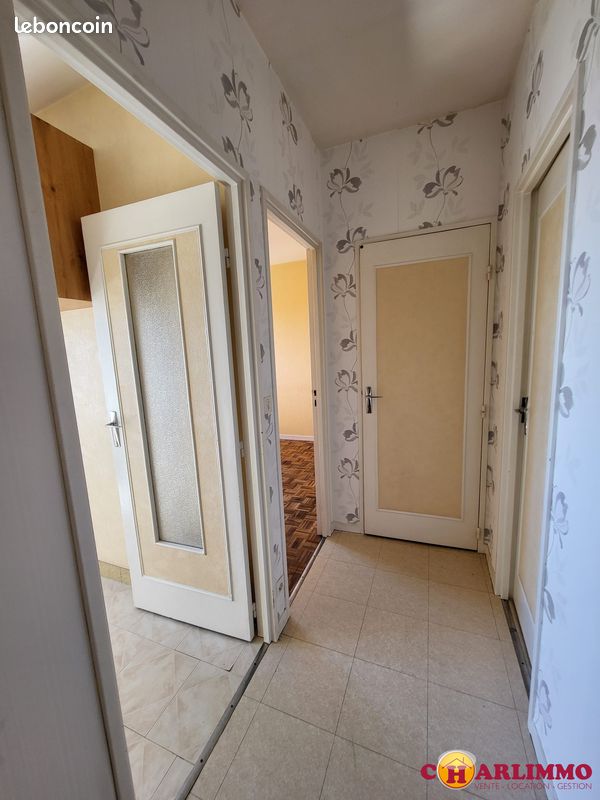 Appartement 2 pièces 40 m² · à Saint-Junien · 40 m² · 470 €/mois