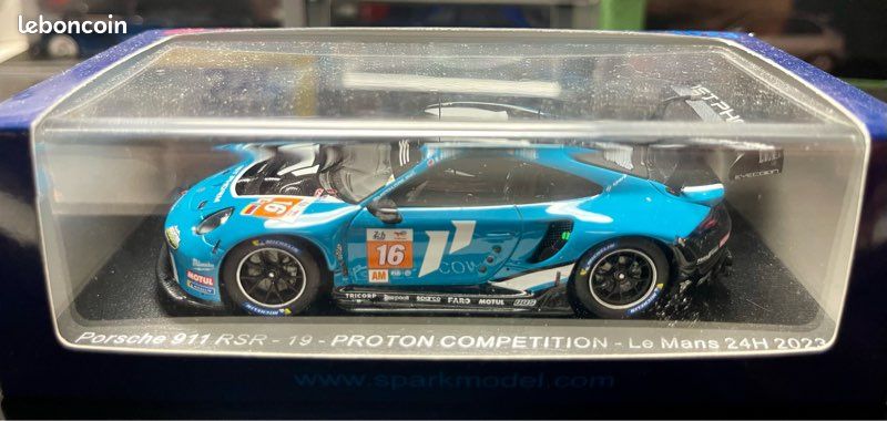 PORSCHE 911 RSR - 19 N°88 PROTON COMPETITION 24H Le Mans 2023 H