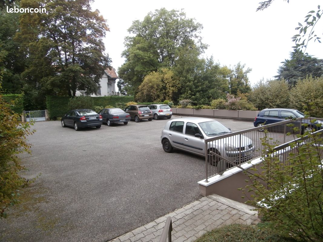 Suite désistement - EVIAN - Beau F2 - proche des THERMES dispo 12.9 au 03.10 (image 7)